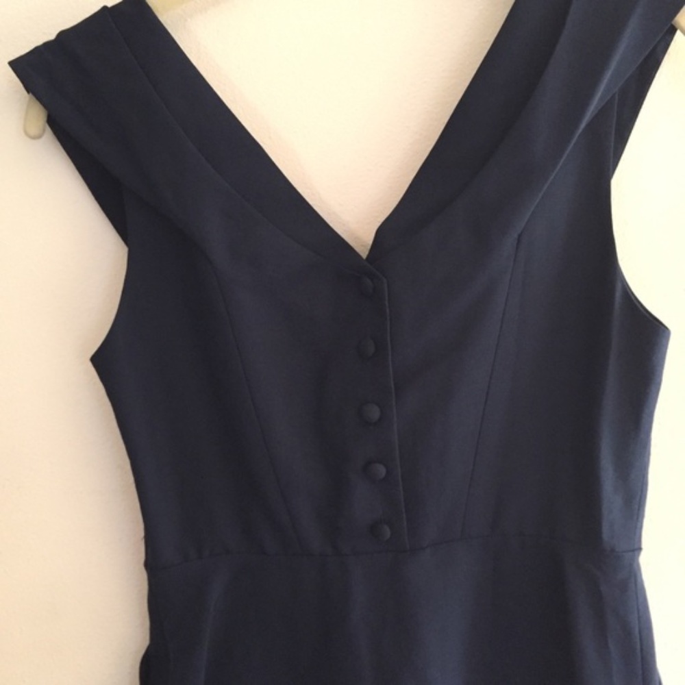 Postmark Anthropologie Navy v neck dress pockets